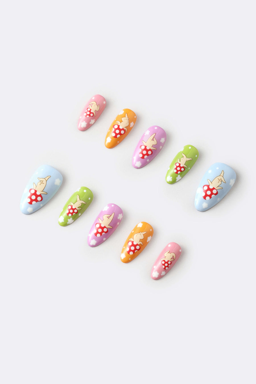 Sakura Picnic by Veronica Chen - Press-on Nails 